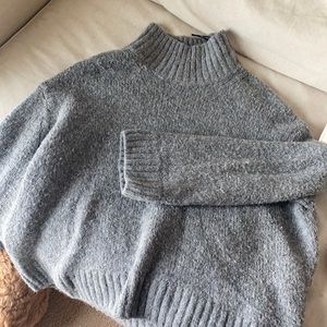 H&M Sweater